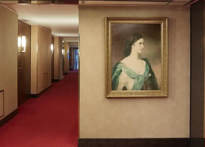 Hotel Living Prinzessin Elisabeth Munich