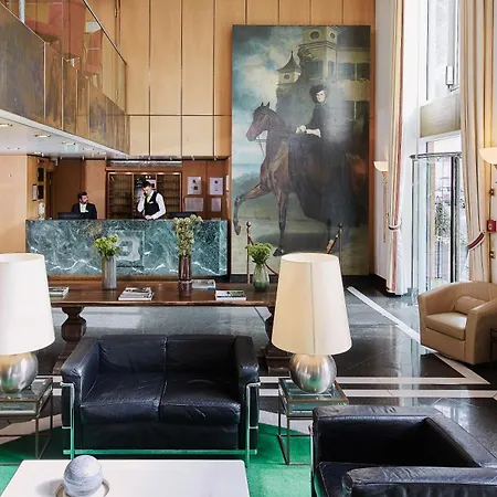 Living Prinzessin Elisabeth ホテル 4*