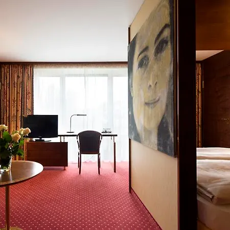 Living Prinzessin Elisabeth 4*