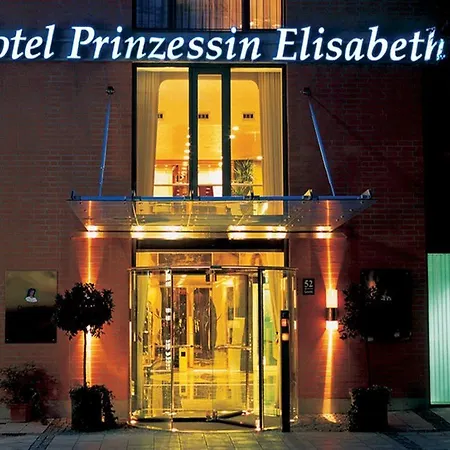 Living Prinzessin Elisabeth Munich