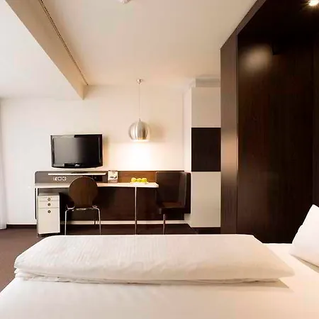 ホテル Living Prinzessin Elisabeth 4*