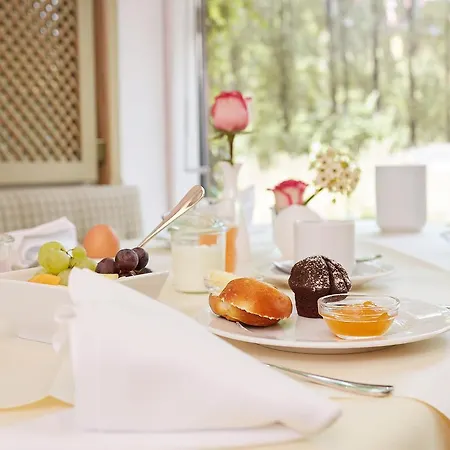 Hotel Living Prinzessin Elisabeth Munich