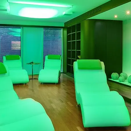 伊丽莎白公主生活酒店 酒店 4*