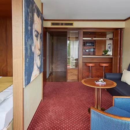 Living Prinzessin Elisabeth Hotel München